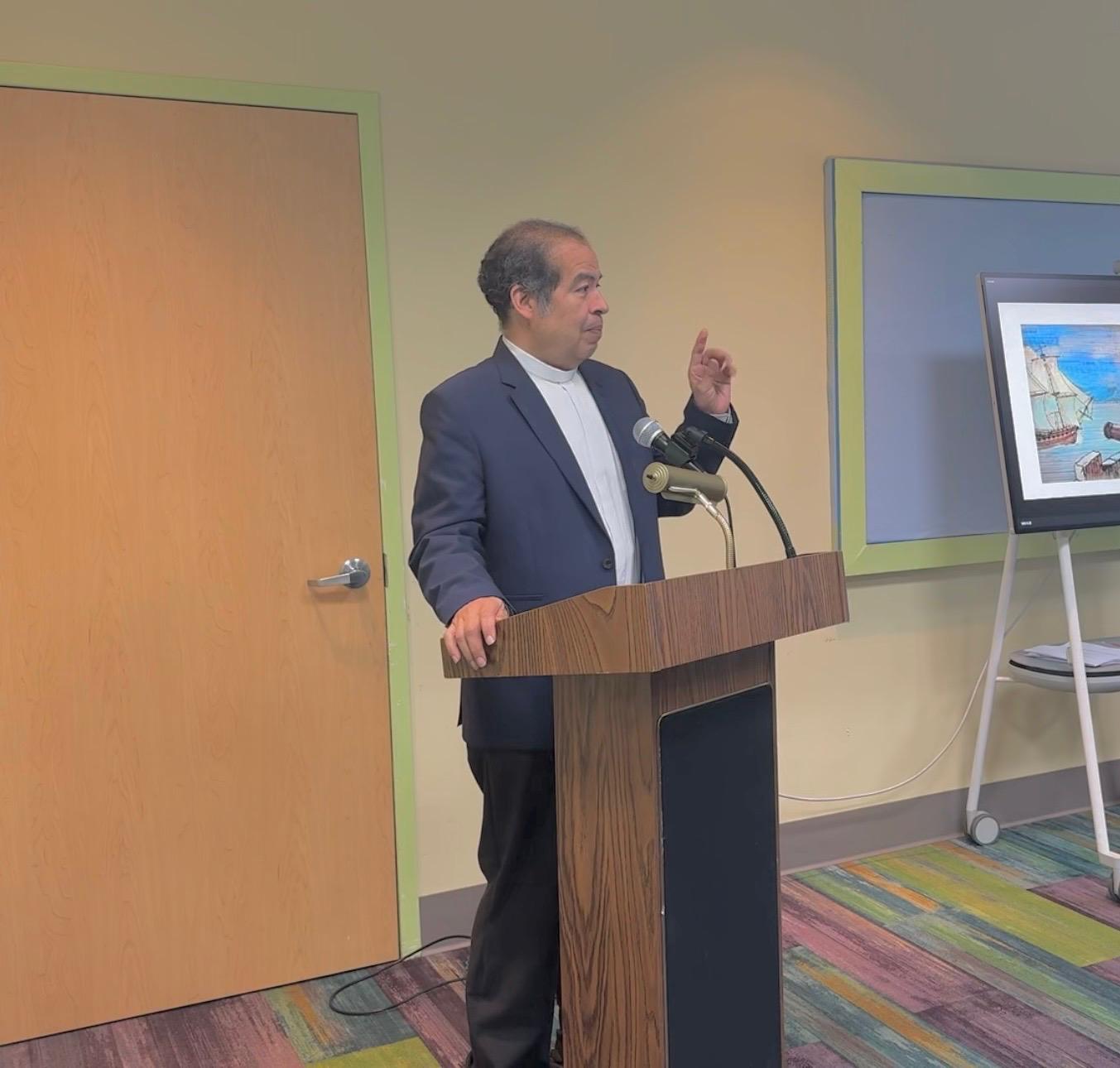 Padre Orlando Castillo